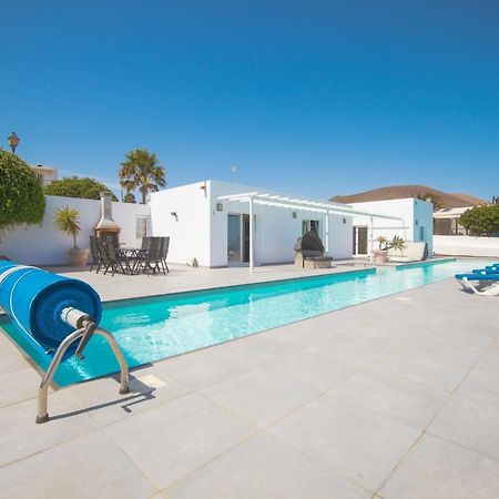 Villa Casa Conil With A Private 25 Meter Heated Pool Esterno foto